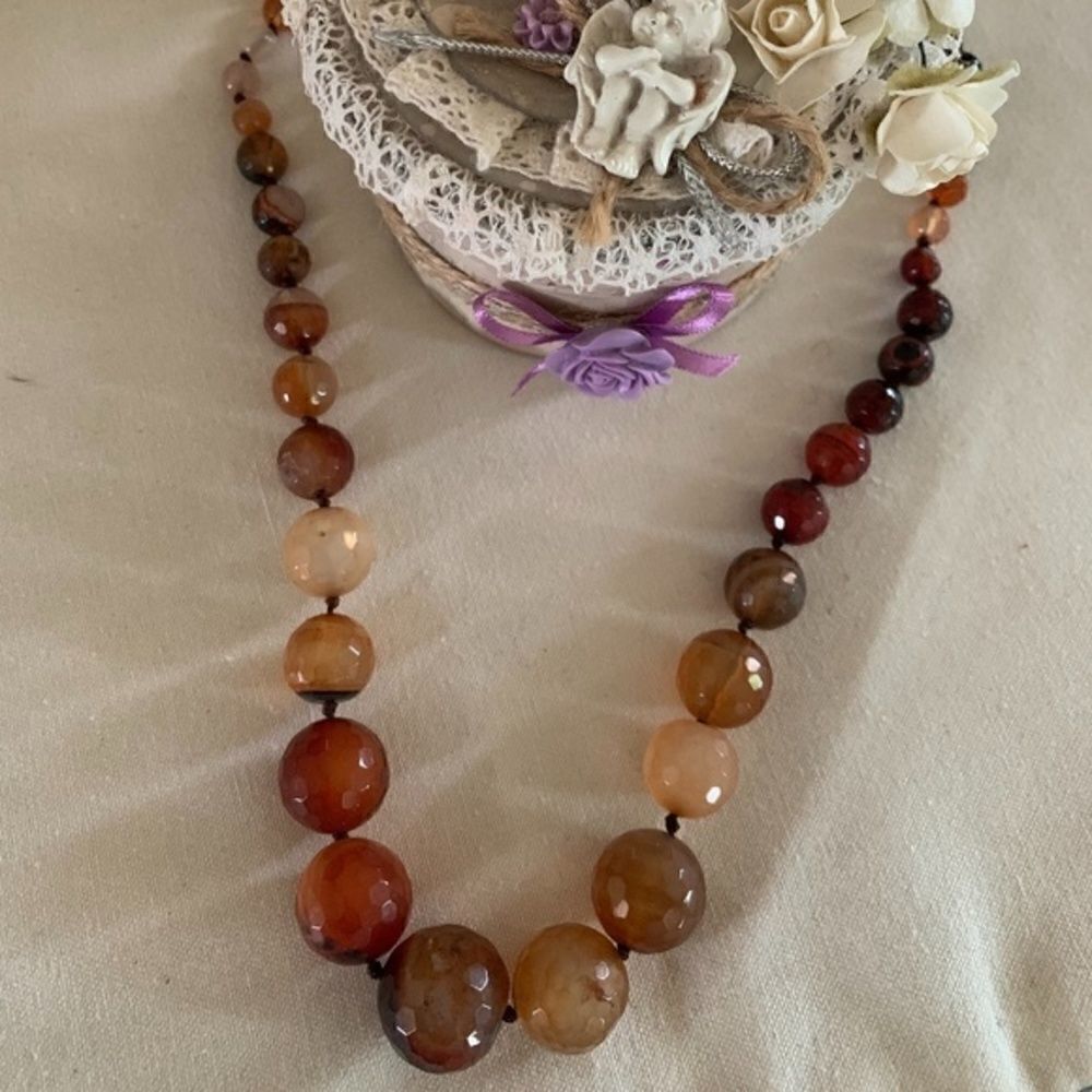 NWOT GENUINE CARNELIAN KNOTTED BEADS NECKLACE